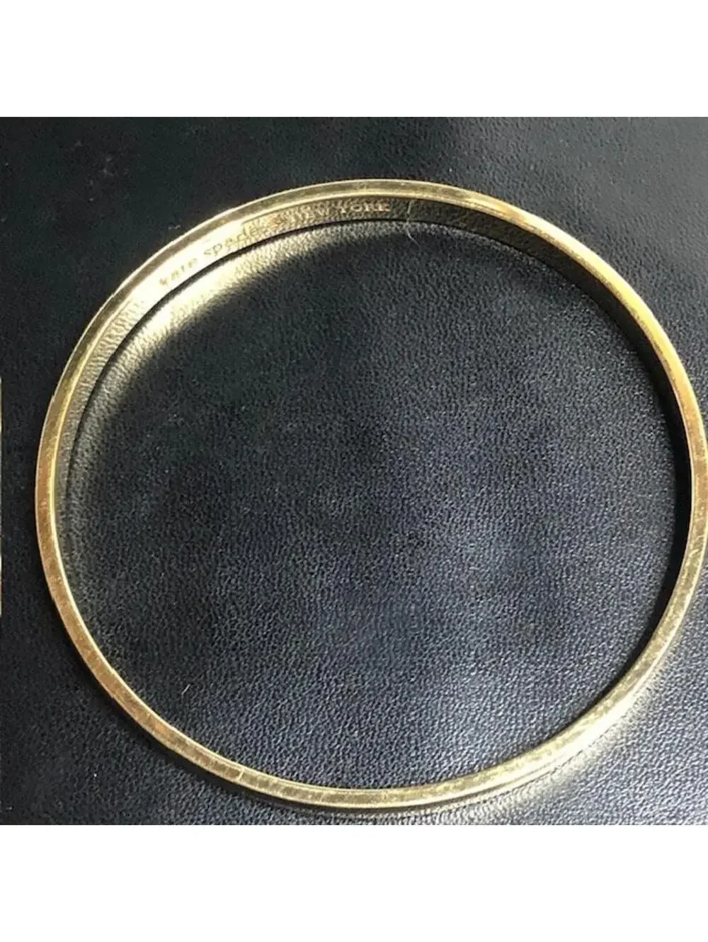 9356 Kate Spade New York Gold Tone Heart of gold Slim Bangle Bracelet 8" - Picture 3 of 3